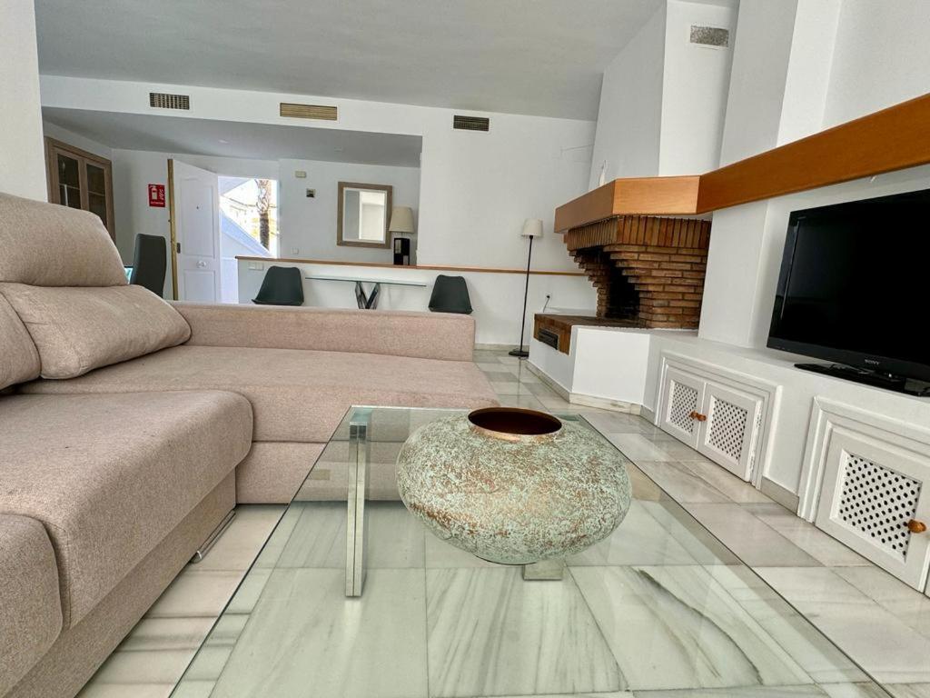 Apartamentos Naranjos Del Sol มาร์เบยา ภายนอก รูปภาพ