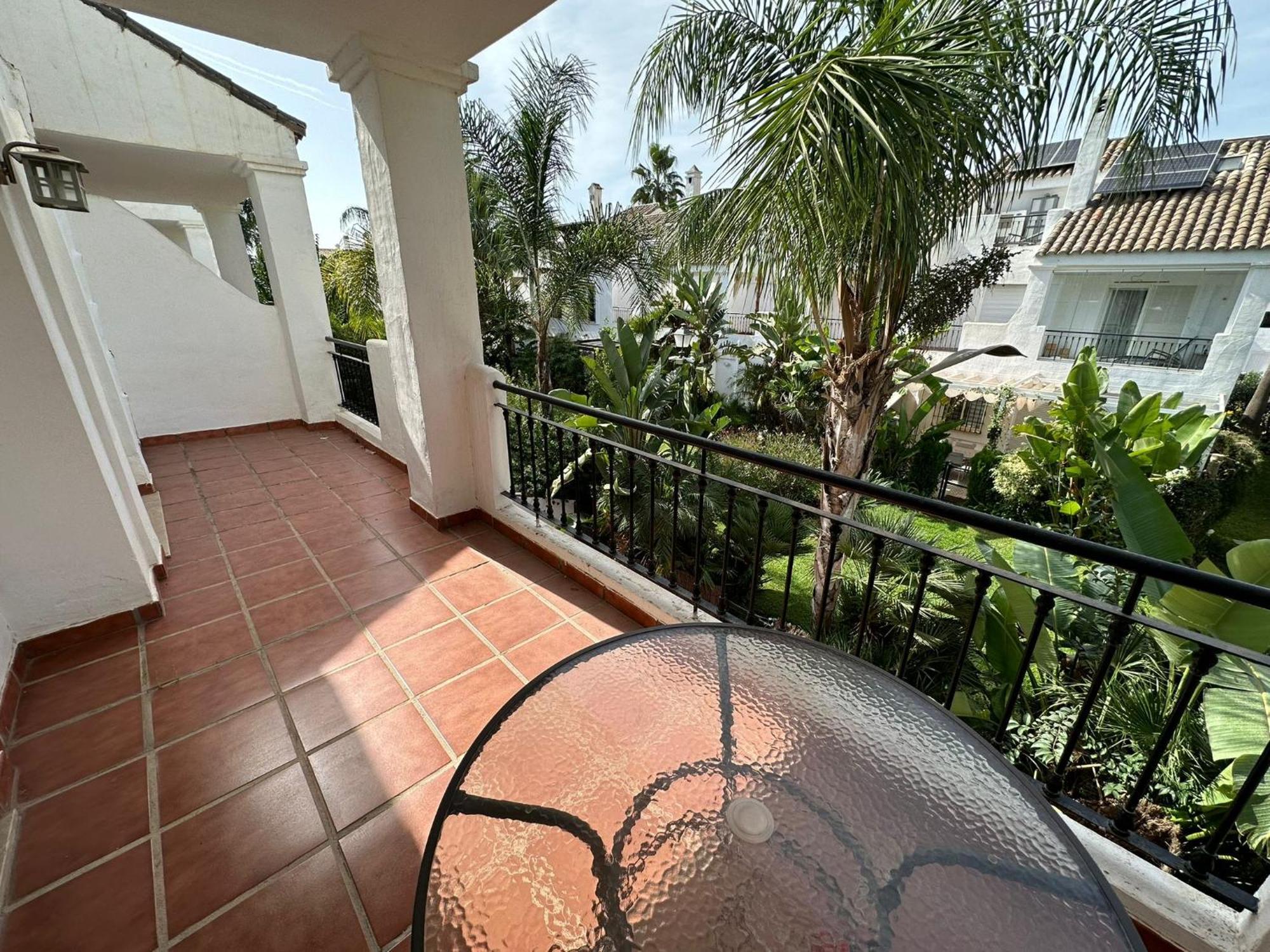 Apartamentos Naranjos Del Sol มาร์เบยา ภายนอก รูปภาพ