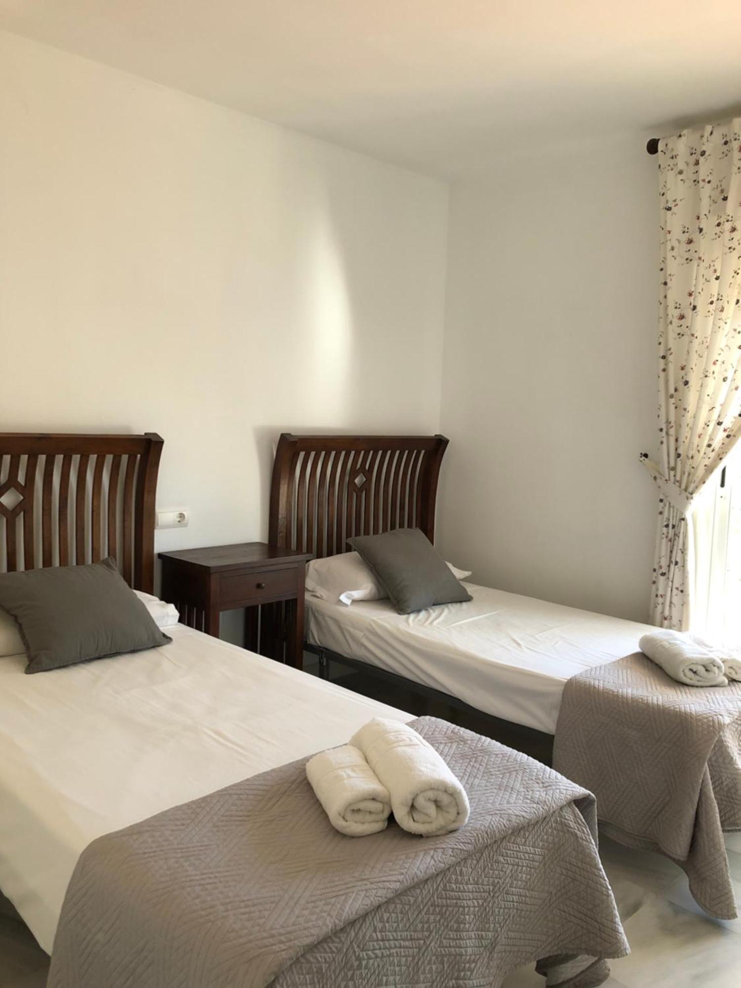 Apartamentos Naranjos Del Sol มาร์เบยา ภายนอก รูปภาพ