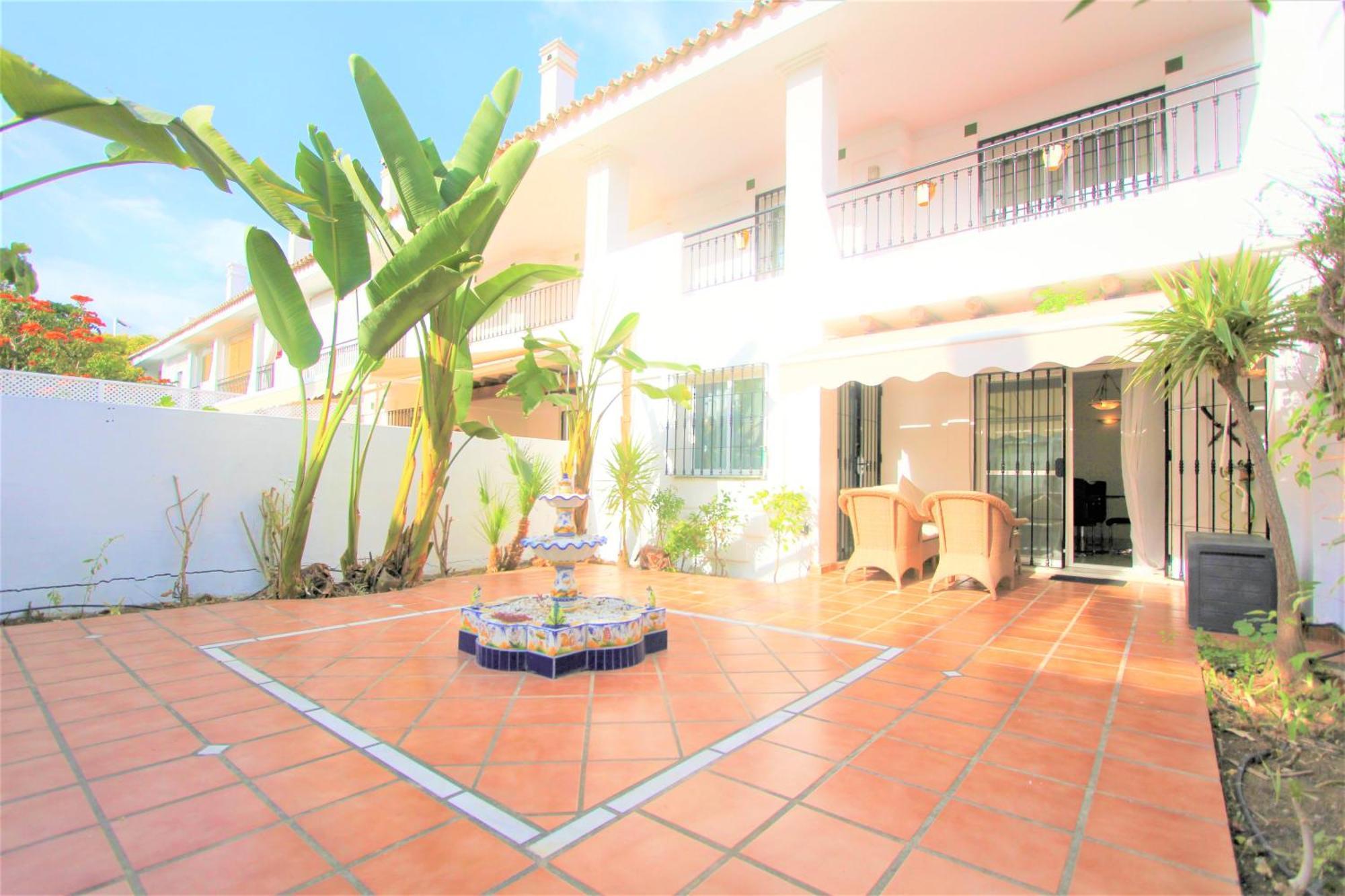 Apartamentos Naranjos Del Sol มาร์เบยา ภายนอก รูปภาพ