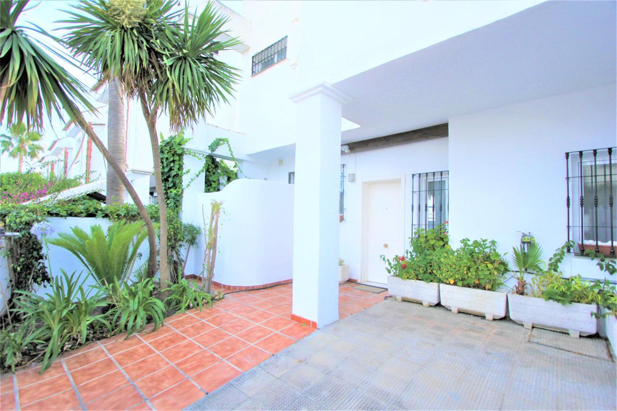Apartamentos Naranjos Del Sol มาร์เบยา ภายนอก รูปภาพ