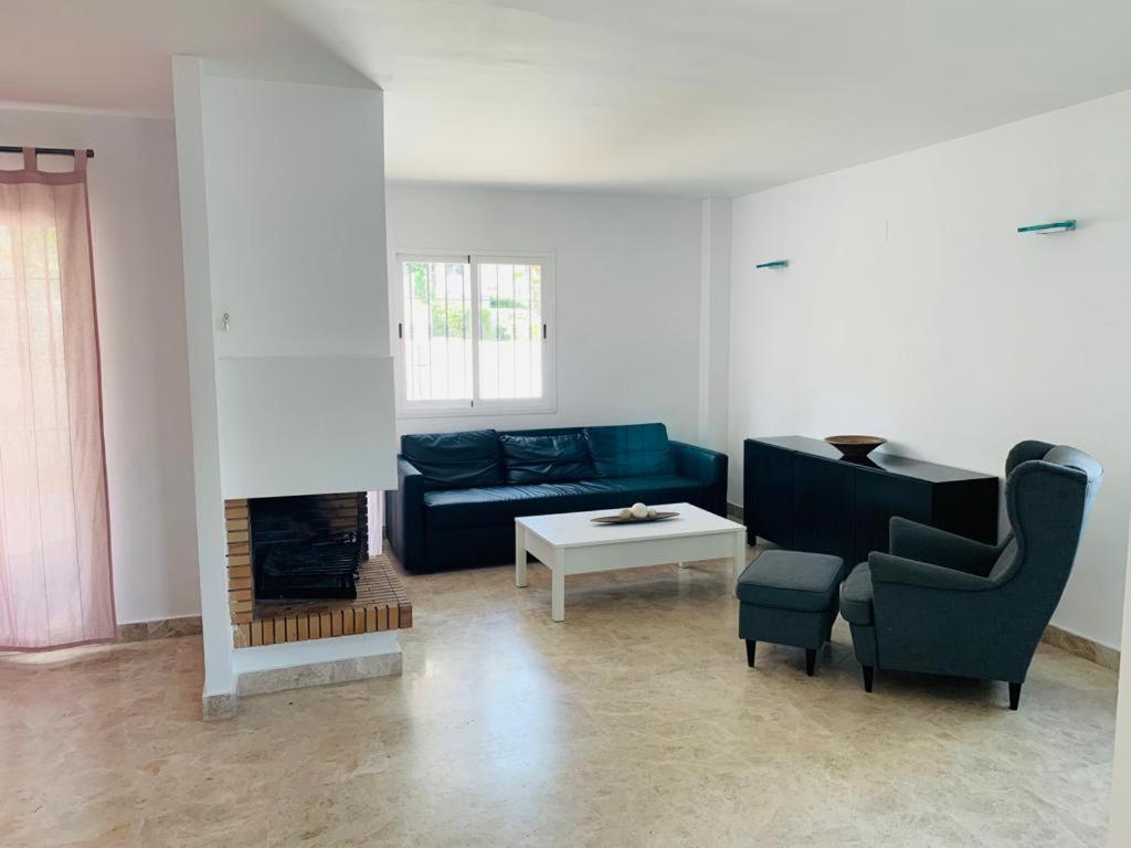 Apartamentos Naranjos Del Sol มาร์เบยา ภายนอก รูปภาพ