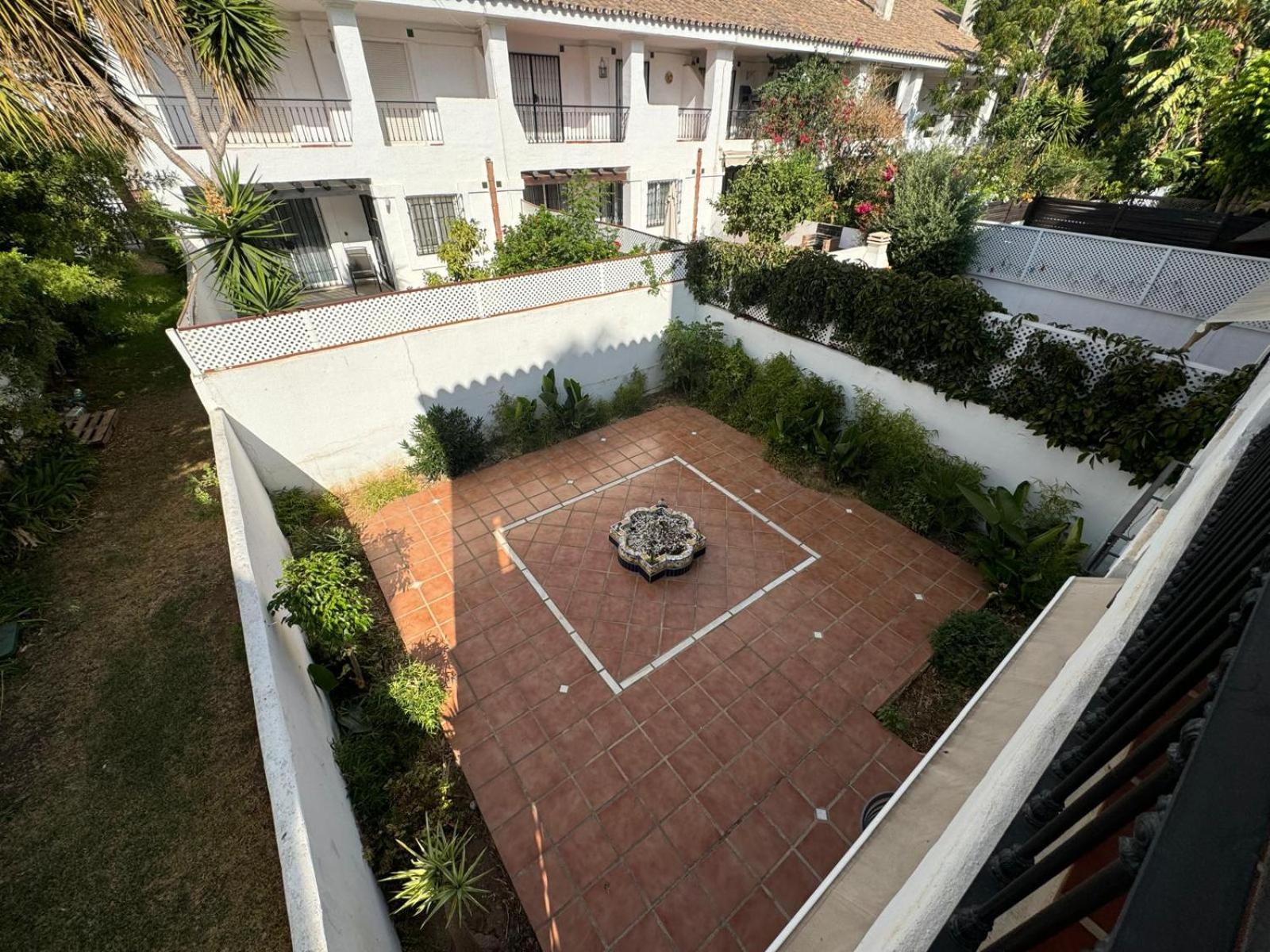 Apartamentos Naranjos Del Sol มาร์เบยา ภายนอก รูปภาพ