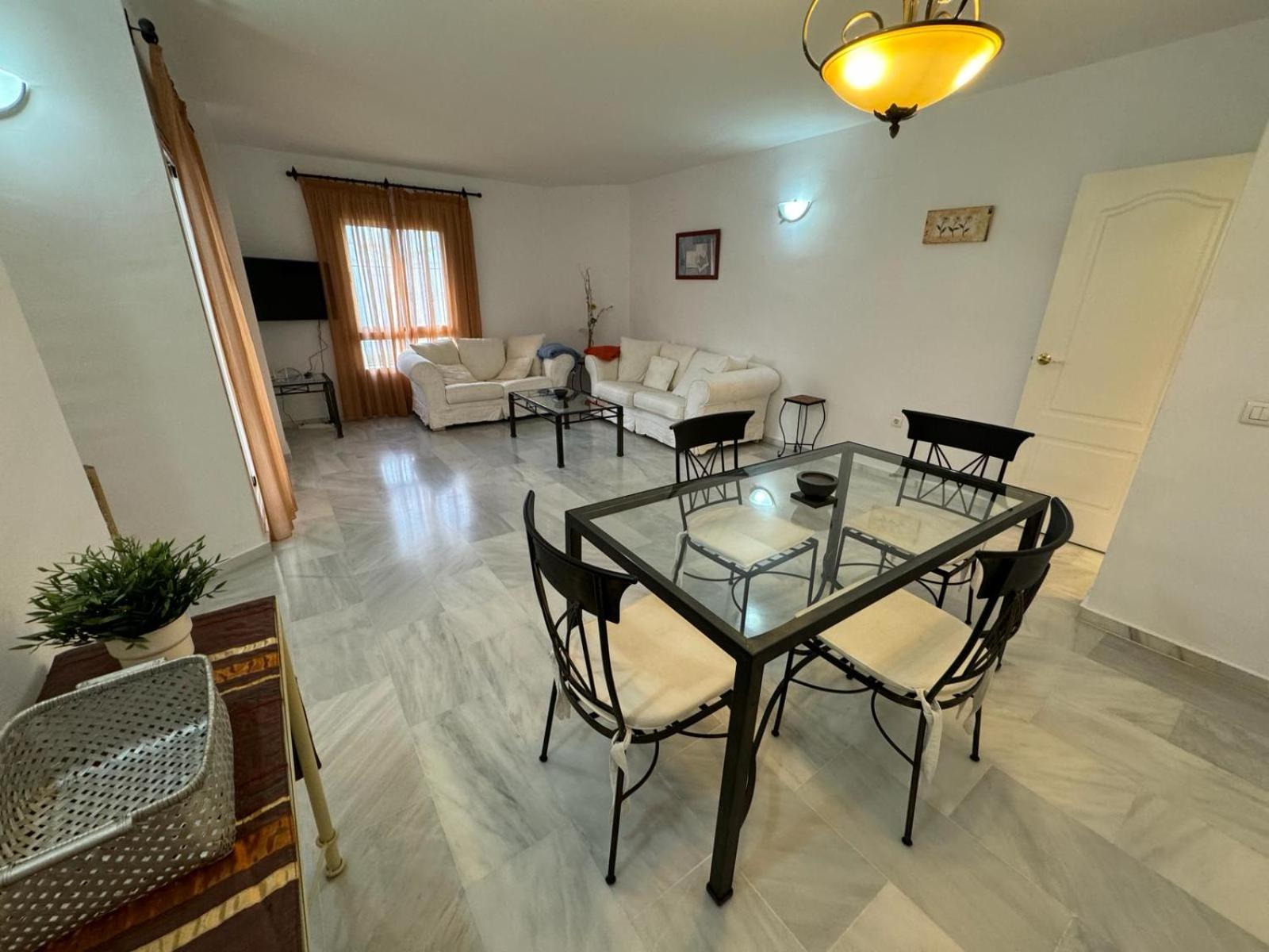 Apartamentos Naranjos Del Sol มาร์เบยา ภายนอก รูปภาพ
